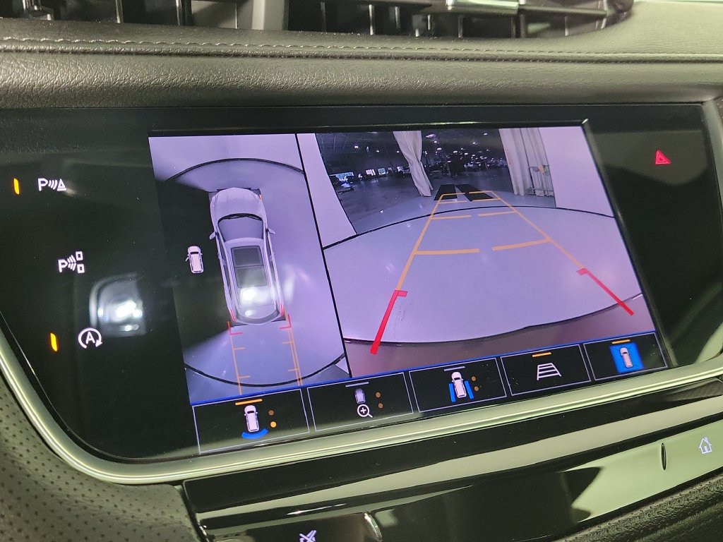 Used 2022 Cadillac XT5 Premium Luxury w/ Technology Package FWD image 29