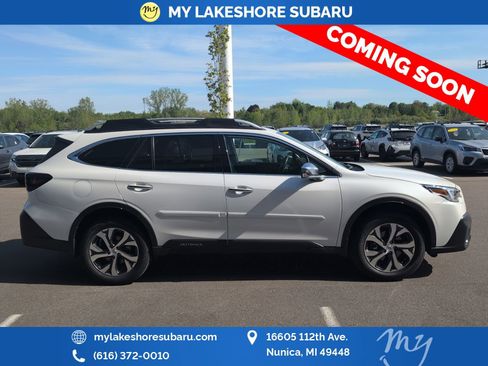Used 2020 Subaru Outback Touring w/ Popular Package #2 AWD/4WD image 10