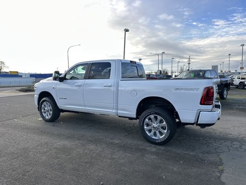 New 2026 RAM 2500 Laramie w/ Sport Appearance Package AWD/4WD image 3
