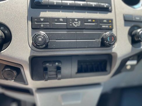 Used 2016 Ford F350 XLT image 91