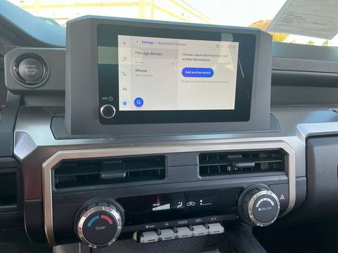 Certified 2025 Toyota Tacoma SR5 image 28