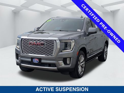 Used 2022 GMC Yukon XL Denali AWD/4WD image 7