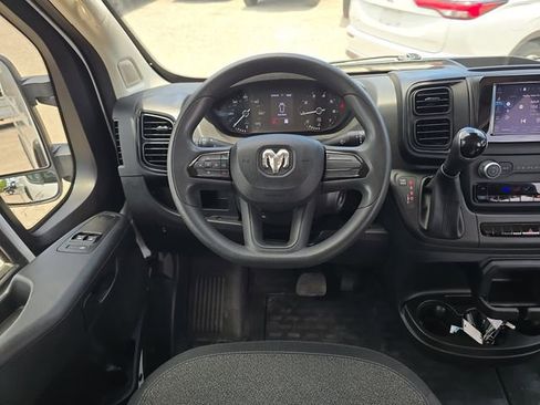 Used 2023 RAM ProMaster 2500 FWD image 11