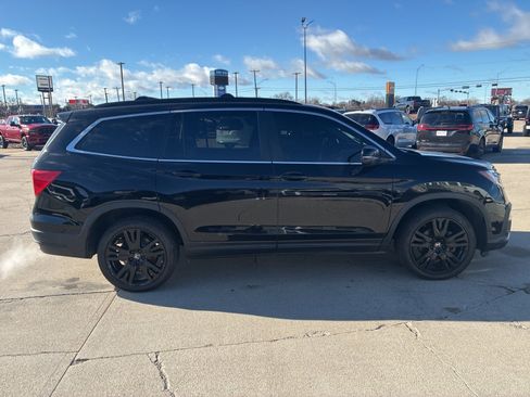 Used 2022 Honda Pilot Special Edition image 9