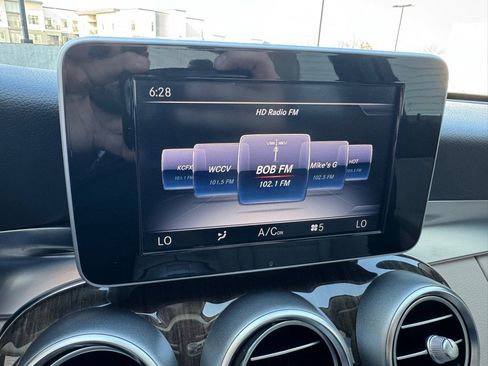 Used 2015 Mercedes-Benz C 300 4MATIC Sedan image 18