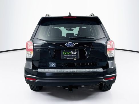 Used 2018 Subaru Forester 2.5i Premium w/ Popular Package #3B AWD/4WD image 7