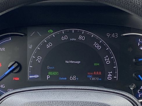 Certified 2025 Toyota RAV4 LE image 20