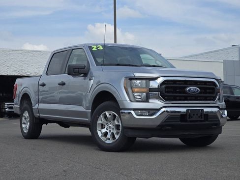 Used 2023 Ford F150 XLT AWD/4WD image 2