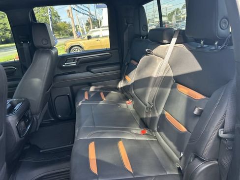 Used 2024 GMC Sierra 2500 AT4 w/ AT4 Premium Plus Package AWD/4WD image 33