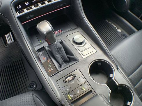 Used 2026 Lexus IS 350 F Sport w/ Technology Package RWD image 20