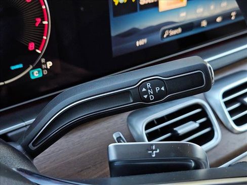 New 2026 Mercedes-Benz GLE 450 4MATIC image 17