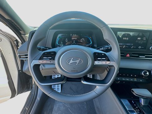 New 2026 Hyundai Elantra SEL Sport image 8