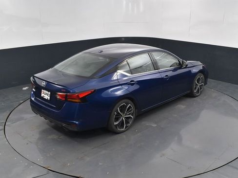 Used 2023 Nissan Altima 2.5 SR image 41