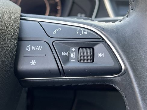 Used 2018 Audi Q5 2.0T Premium Plus w/ Premium Plus Package image 22