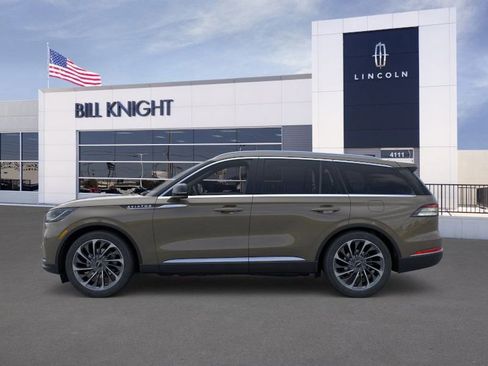 New 2026 Lincoln Aviator Reserve image 3
