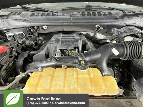 Used 2017 Ford F150 XLT w/ Equipment Group 302A Luxury AWD/4WD image 32