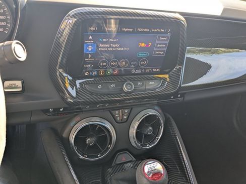 Used 2022 Chevrolet Camaro ZL1 image 18