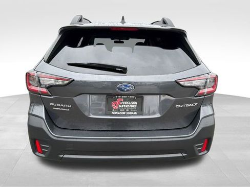 Certified 2022 Subaru Outback Premium AWD/4WD image 6
