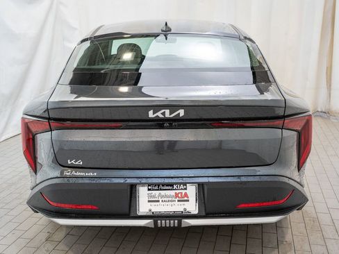 New 2026 Kia K4 LX image 5