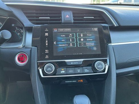 Used 2018 Honda Civic EX image 7