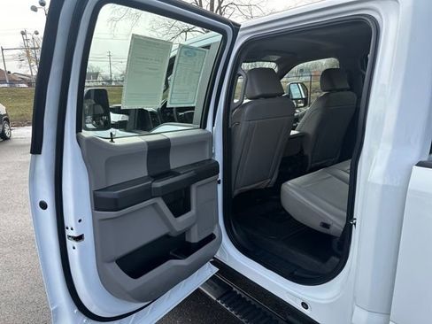 Used 2022 Ford F350 XL w/ Power Equipment Group image 21