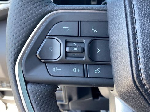Certified 2026 Toyota Tundra Platinum w/ TRD Off-Road Package AWD/4WD image 27