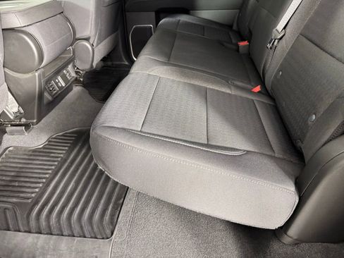 Used 2022 Chevrolet Silverado 1500 RST AWD/4WD image 24