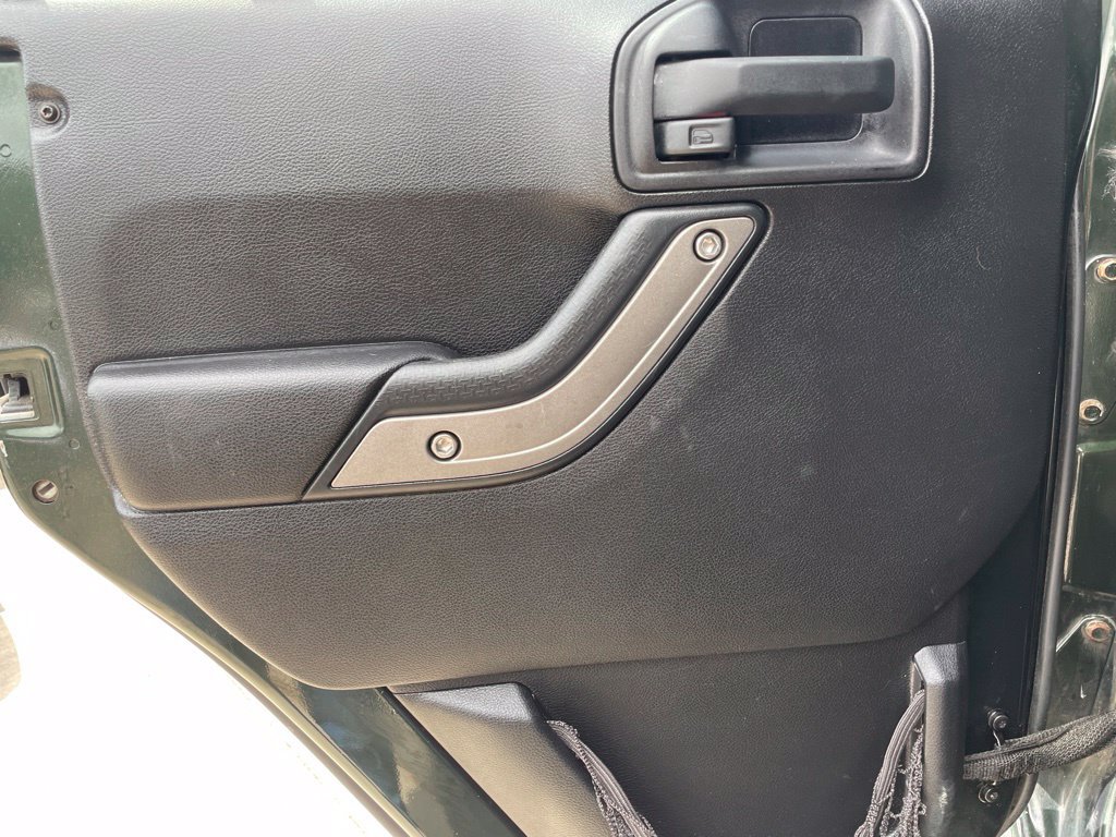 Used 2012 Jeep Wrangler Unlimited Sport AWD/4WD image 19