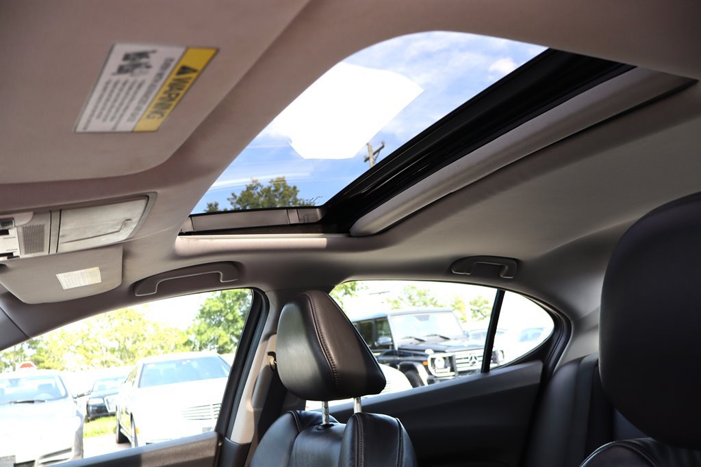 Used 2015 Acura TLX w/ Technology Package FWD image 20