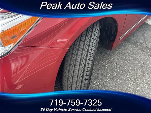 Used 2013 Toyota Prius Two image 27