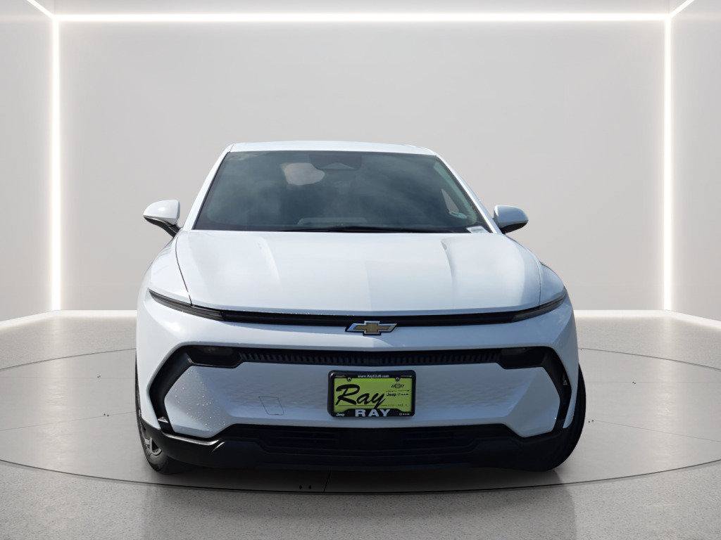 New 2026 Chevrolet Equinox EV LT FWD image 2