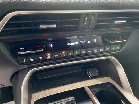 Certified 2026 MAZDA CX-90 3.3 Turbo w/ Preferred Package image 29