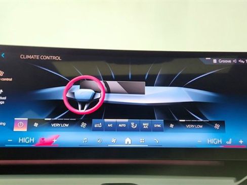 Used 2026 BMW 540i xDrive image 47