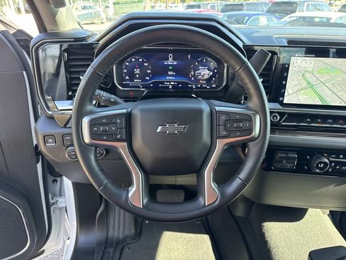 Used 2025 Chevrolet Silverado 1500 LT Trail Boss w/ Protection Package AWD/4WD image 22