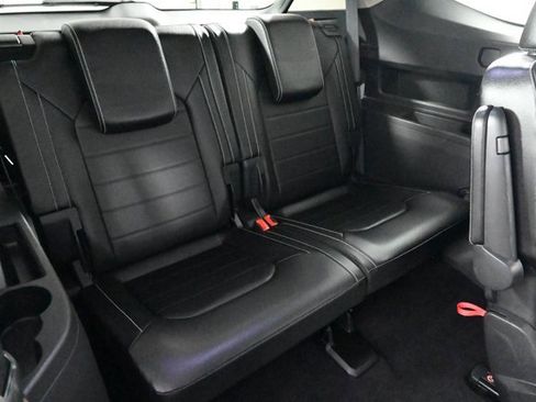 Certified 2022 Volkswagen Atlas SEL Premium image 16