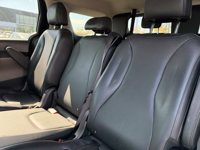 Certified 2026 Kia Carnival FWD image 37