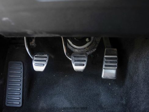 Used 2018 Ford Mustang Shelby GT350 w/ Electronics Package RWD image 29