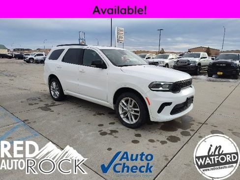 Used 2024 Dodge Durango GT image 3