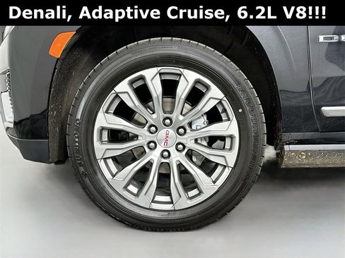 Used 2023 GMC Yukon XL Denali image 34