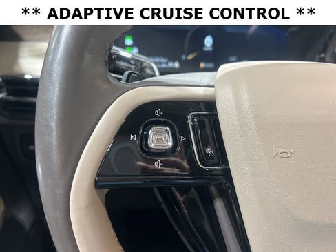 Used 2021 Lincoln Corsair Reserve w/ Equipment Group 201A image 6