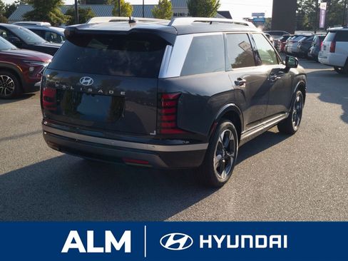 New 2026 Hyundai Palisade Limited image 4
