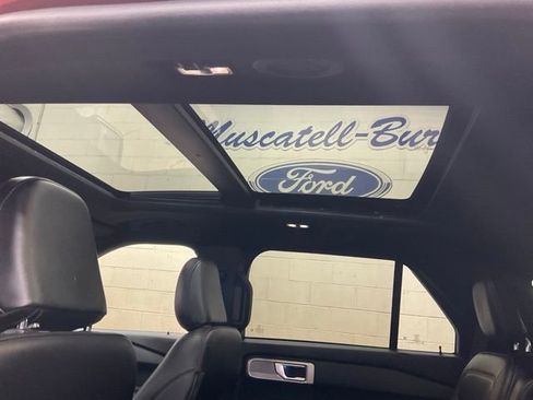 Used 2023 Ford Explorer ST-Line w/ Class IV Trailer Tow Package image 16