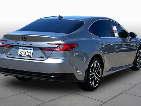 Used 2026 Toyota Camry XLE FWD image 12