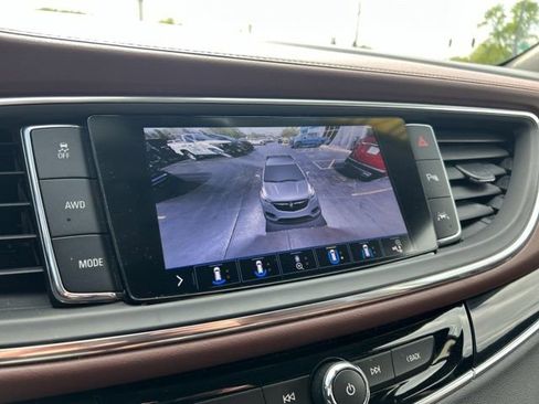 Used 2020 Buick Enclave Avenir w/ Avenir Technology Package AWD/4WD image 51