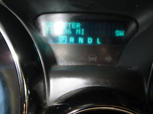 Used 2015 Buick Enclave Premium w/ Experience Buick Package image 22