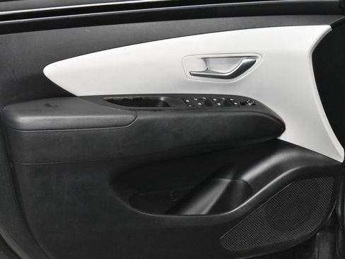 Used 2022 Hyundai Tucson SEL image 4