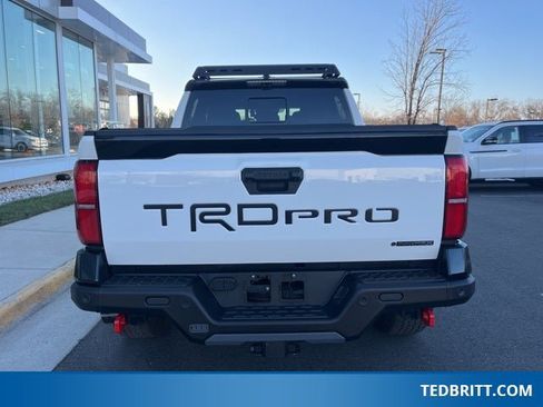 Used 2024 Toyota Tacoma TRD Pro image 7
