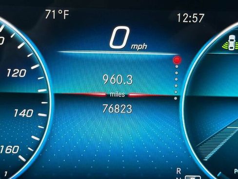 Used 2020 Mercedes-Benz GLS 450 4MATIC image 35