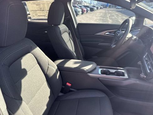 New 2026 Chevrolet Equinox EV LT w/ Comfort Package image 11