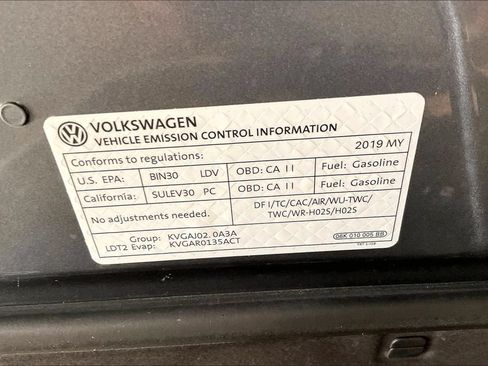 Used 2019 Volkswagen Tiguan SEL Premium AWD/4WD image 32